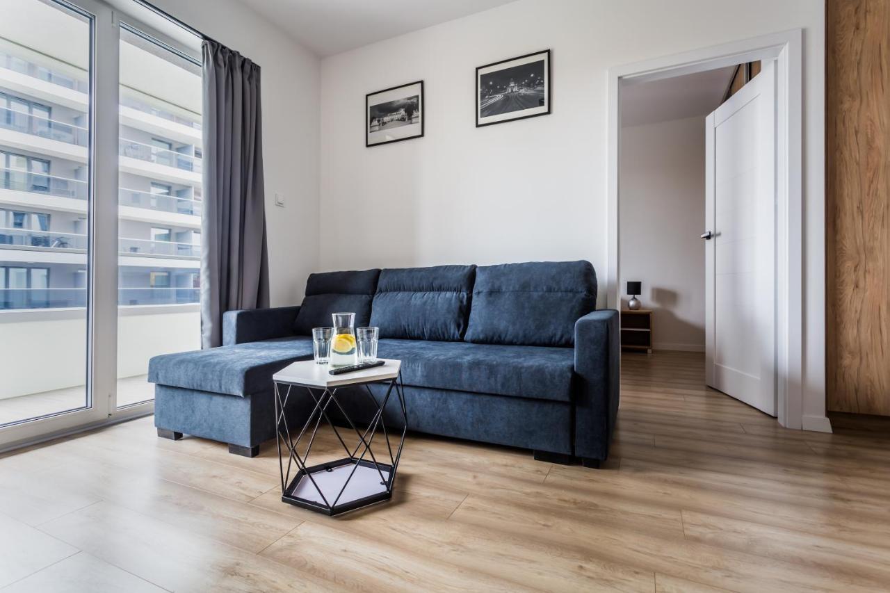 Resinest Apartamenty Jurowiecka J17 Бялисток Екстериор снимка