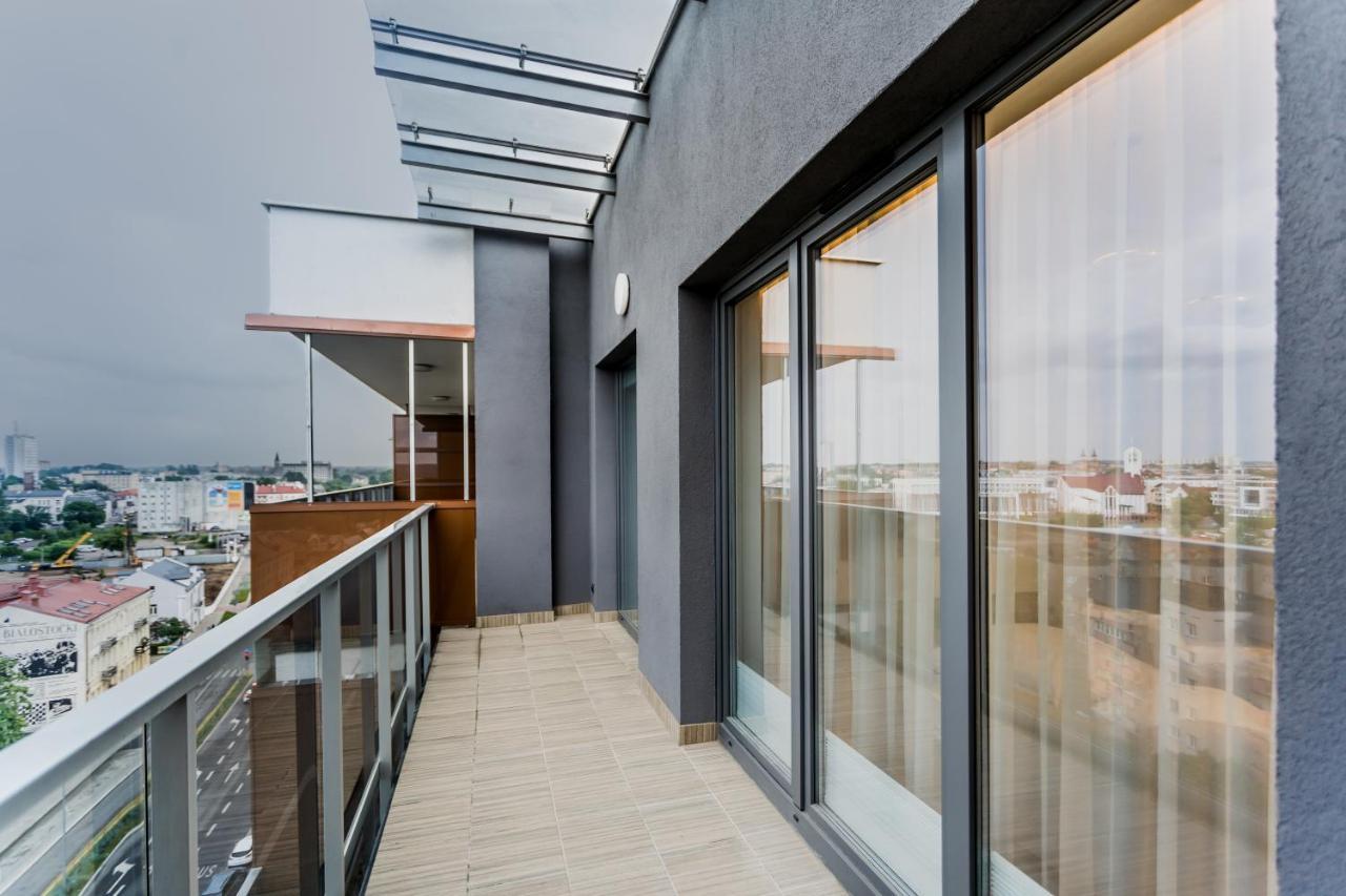 Resinest Apartamenty Jurowiecka J17 Бялисток Екстериор снимка