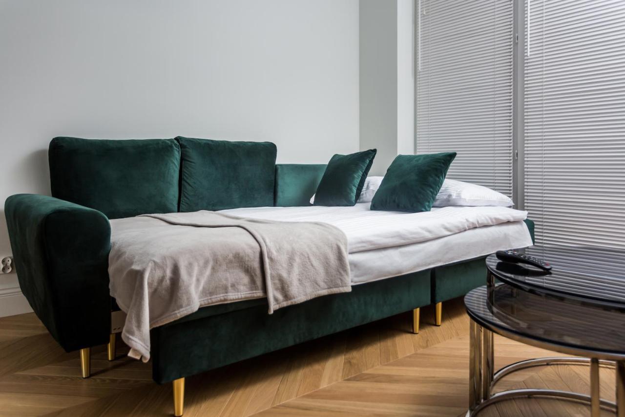 Resinest Apartamenty Jurowiecka J17 Бялисток Екстериор снимка