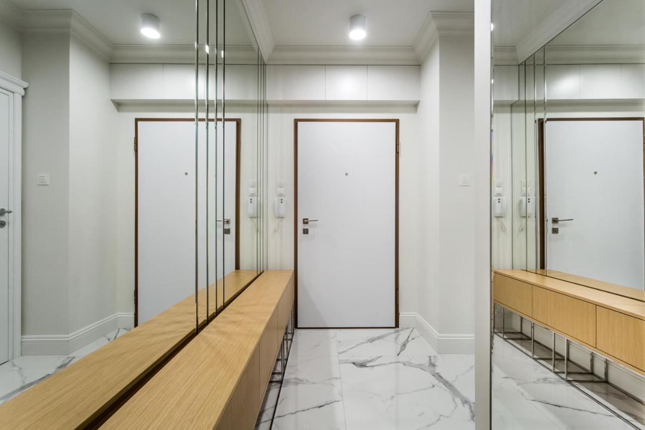 Resinest Apartamenty Jurowiecka J17 Бялисток Екстериор снимка