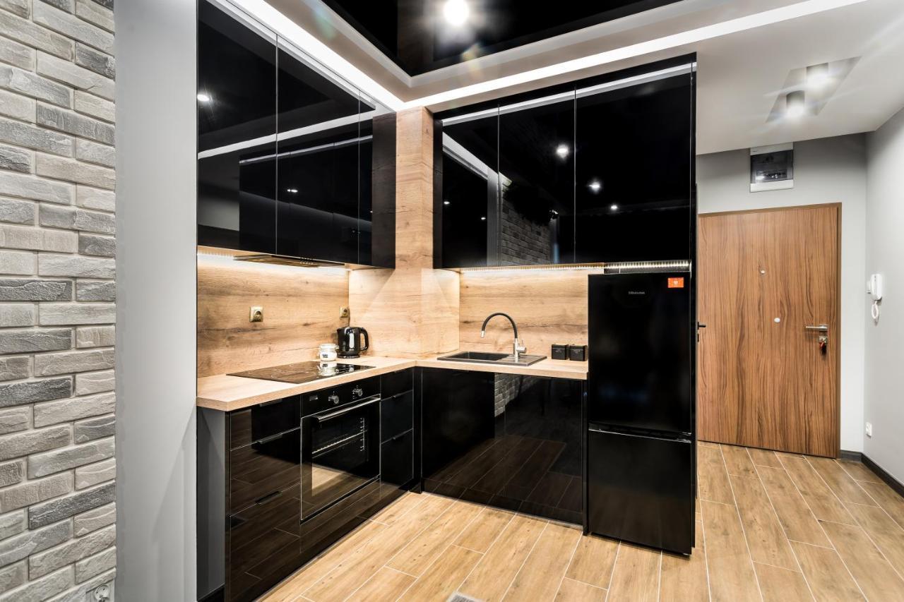 Resinest Apartamenty Jurowiecka J17 Бялисток Екстериор снимка