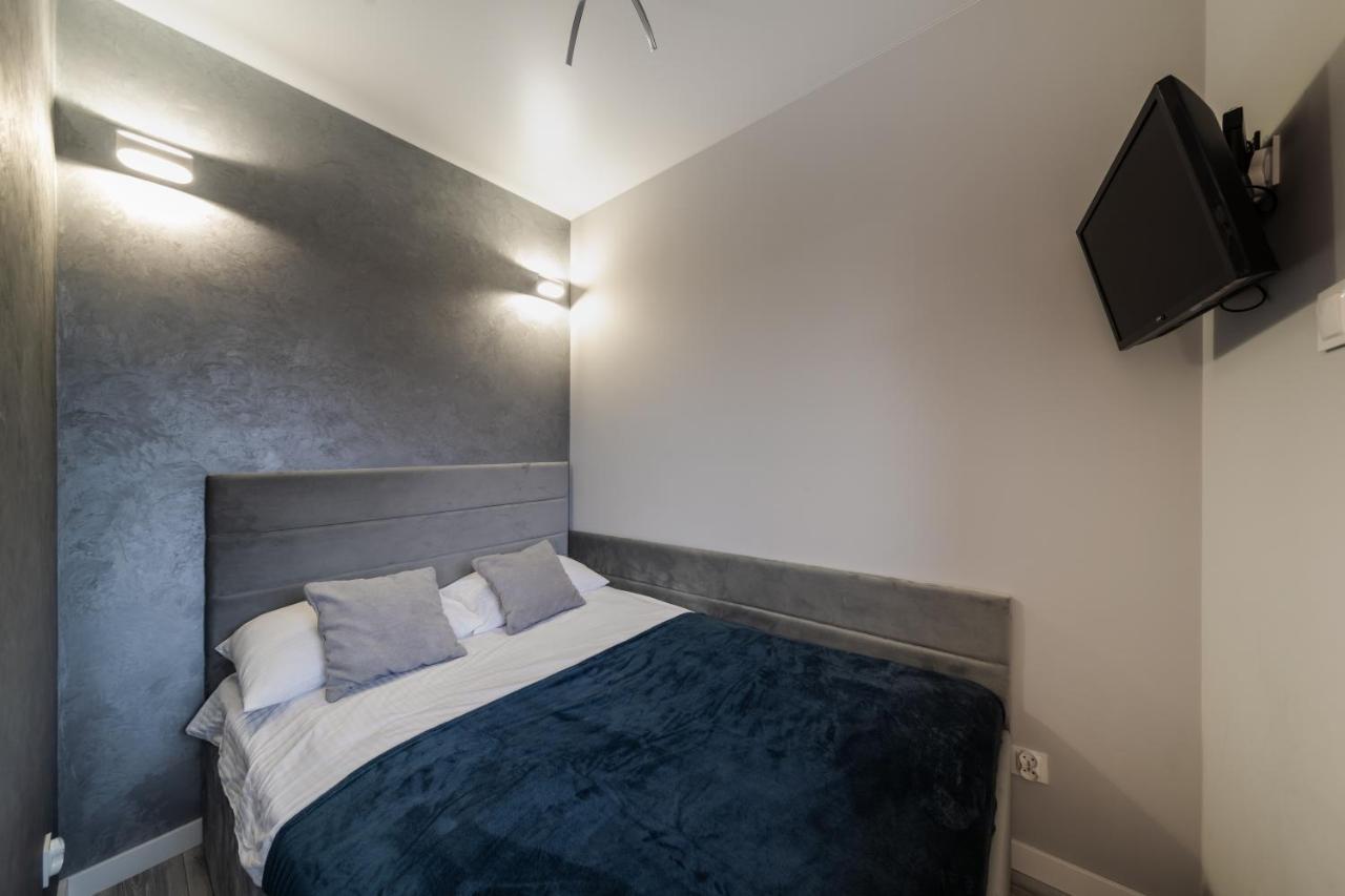 Resinest Apartamenty Jurowiecka J17 Бялисток Екстериор снимка